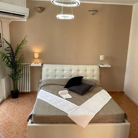 Destiny Home 2 Verona - Piazza Isolo ภายนอก รูปภาพ
