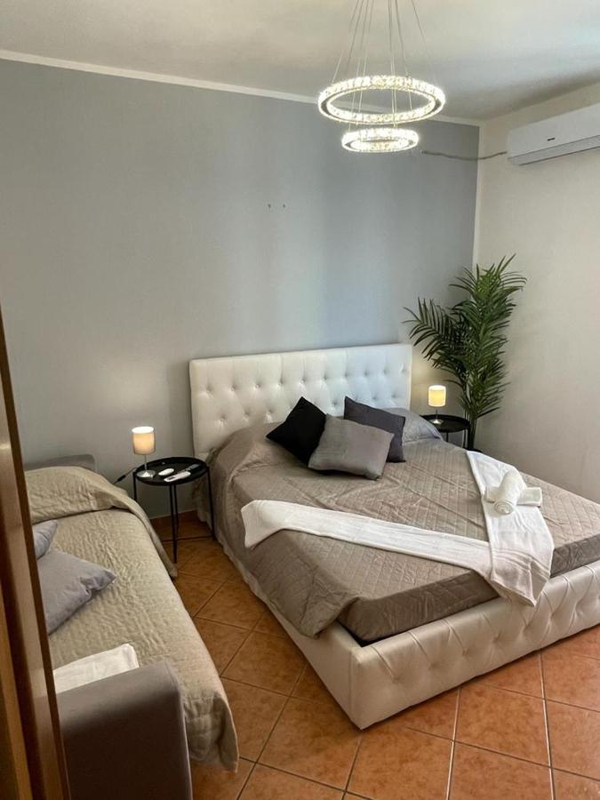 Destiny Home 2 Verona - Piazza Isolo ภายนอก รูปภาพ